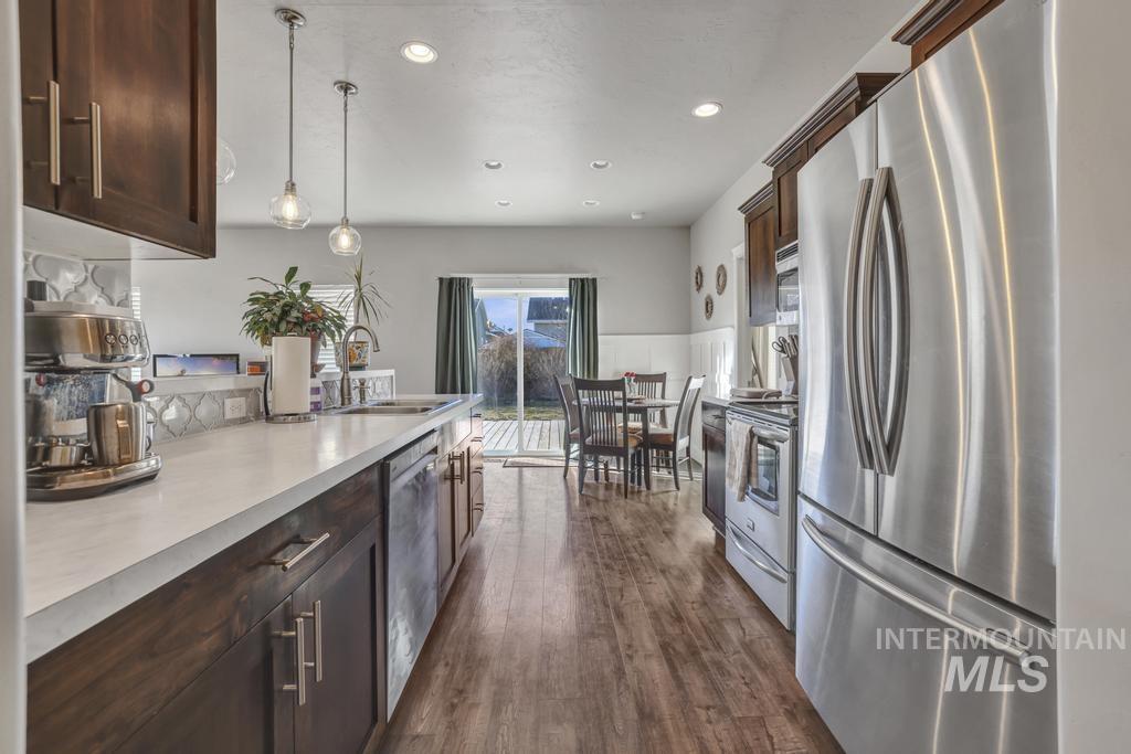 394 Pheasant Rd., Twin Falls, Idaho 83301, 3 Bedrooms, 2 Bathrooms, Residential For Sale, Price $355,000, 98976197