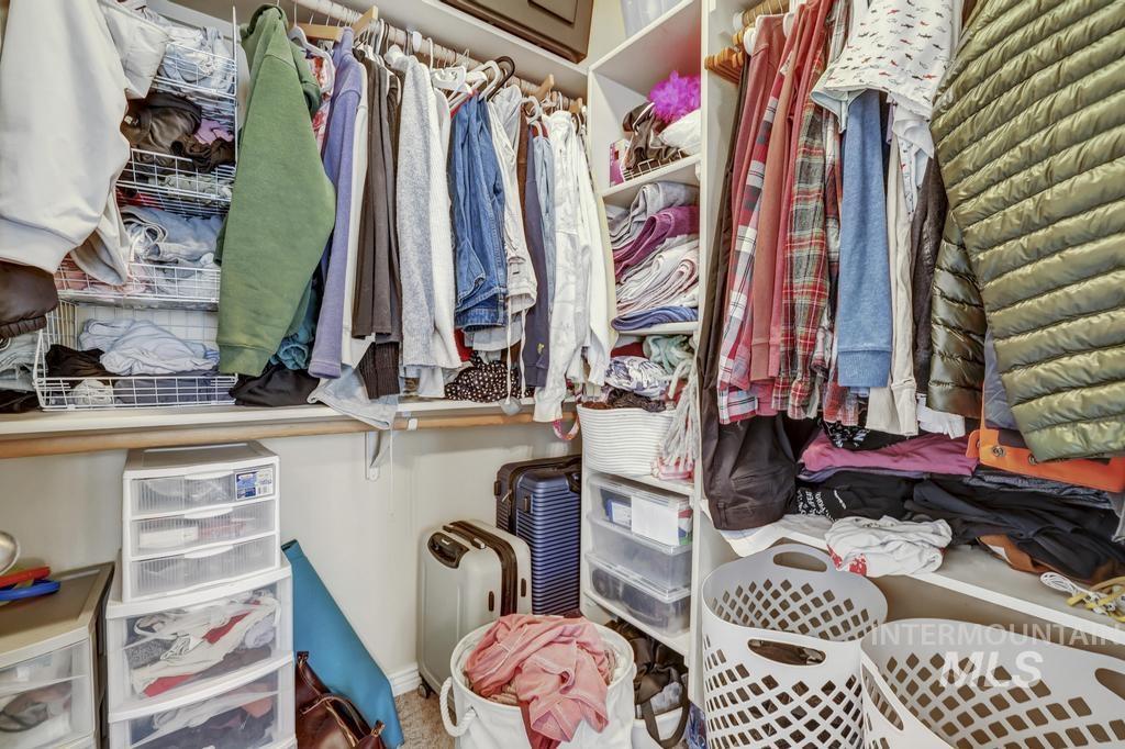 394 Pheasant Rd., Twin Falls, Idaho 83301, 3 Bedrooms, 2 Bathrooms, Residential For Sale, Price $355,000, 98976197