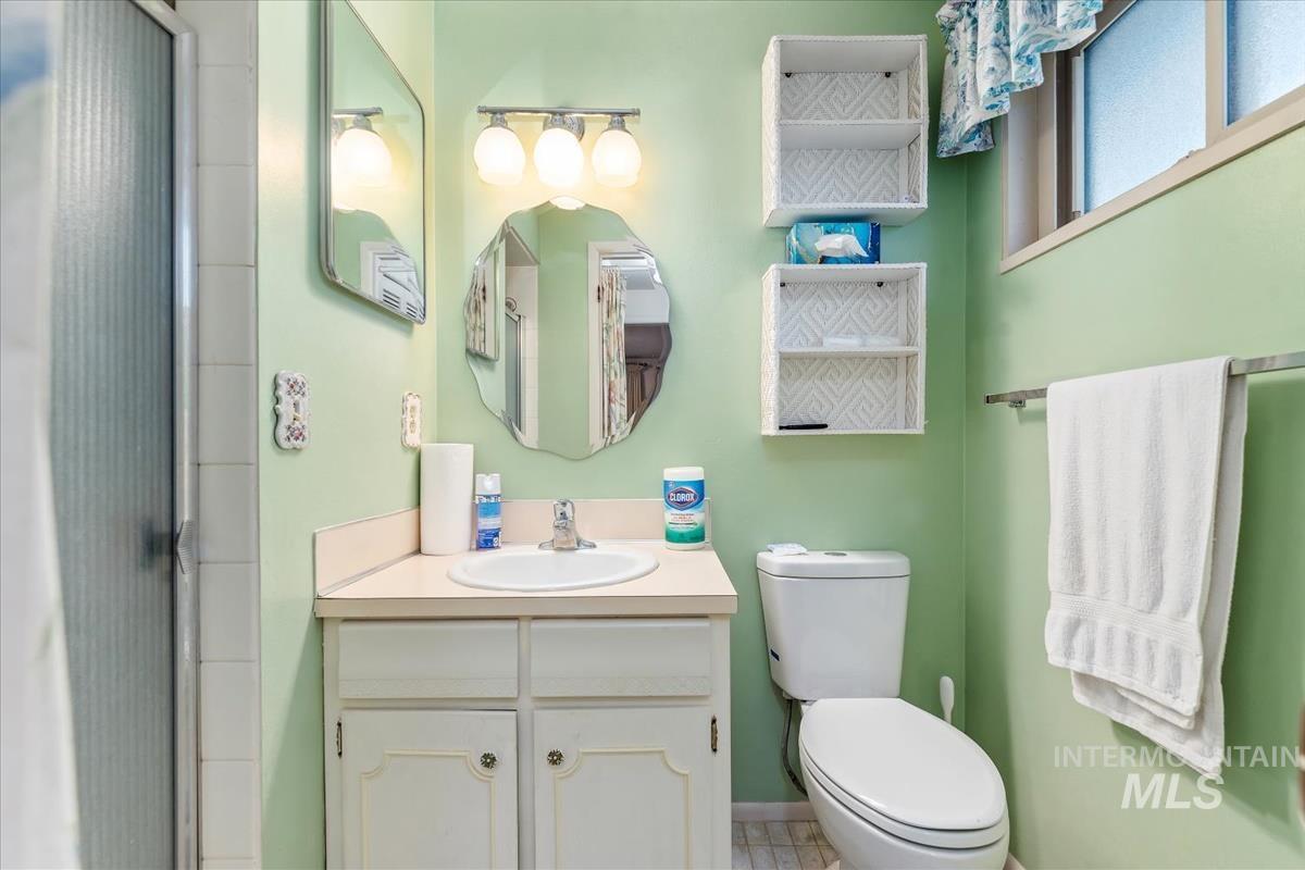 11360 W Lake Hazel Rd, Boise, Idaho 83709, 3 Bedrooms, 2 Bathrooms, Residential For Sale, Price $775,000,MLS 98976198