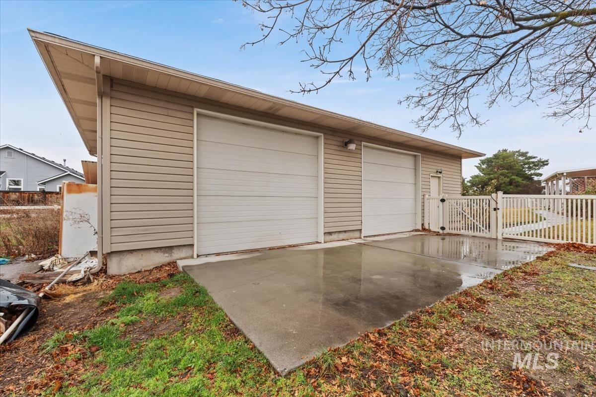 11360 W Lake Hazel Rd, Boise, Idaho 83709, 3 Bedrooms, 2 Bathrooms, Residential For Sale, Price $775,000,MLS 98976198