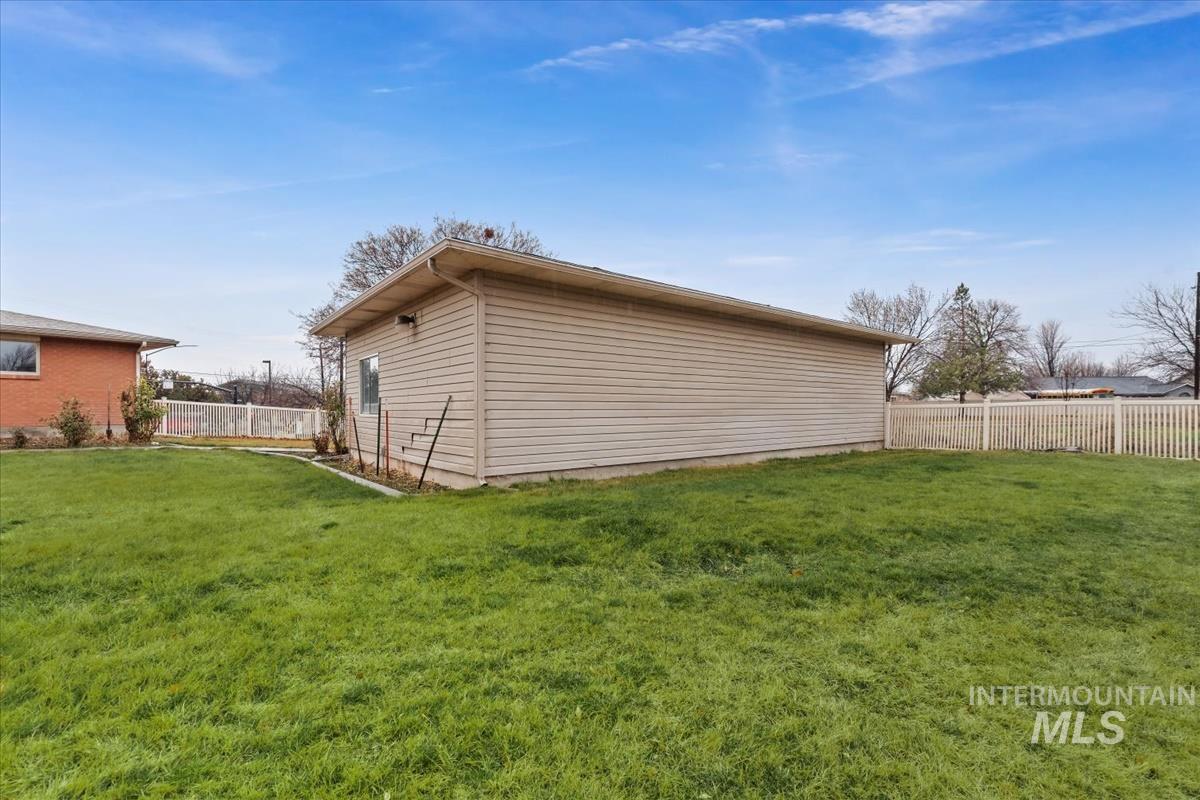 11360 W Lake Hazel Rd, Boise, Idaho 83709, 3 Bedrooms, 2 Bathrooms, Residential For Sale, Price $650,000, 98976198