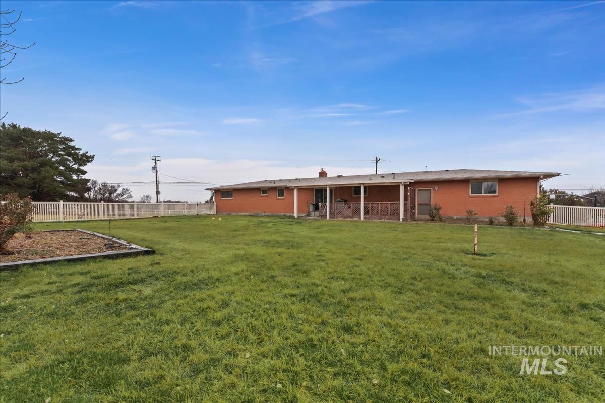 11360 W Lake Hazel Rd, Boise, Idaho 83709, 3 Bedrooms, 2 Bathrooms, Residential For Sale, Price $650,000, 98976198