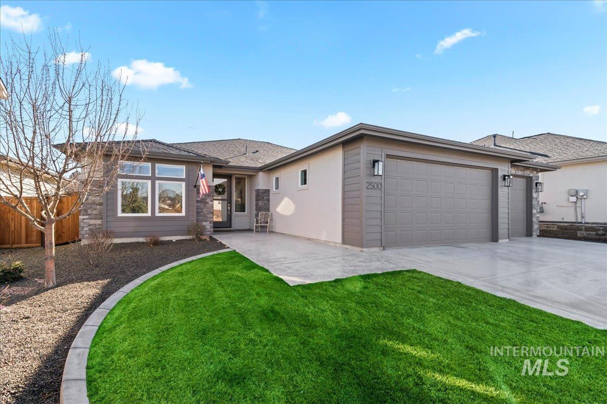 2500 S S Pelion Way, Nampa, Idaho 83686, 3 Bedrooms, 2 Bathrooms, Residential For Sale, Price $569,900,MLS 98976199