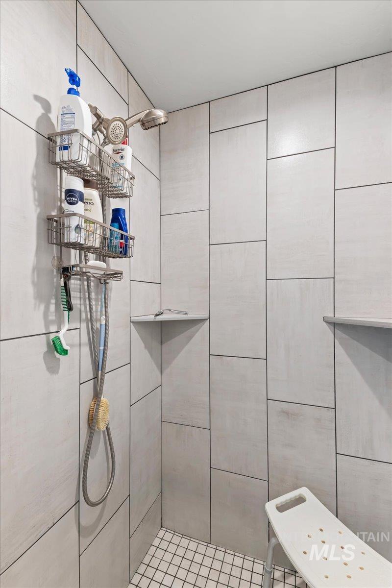 2500 S S Pelion Way, Nampa, Idaho 83686, 3 Bedrooms, 2 Bathrooms, Residential For Sale, Price $569,900,MLS 98976199