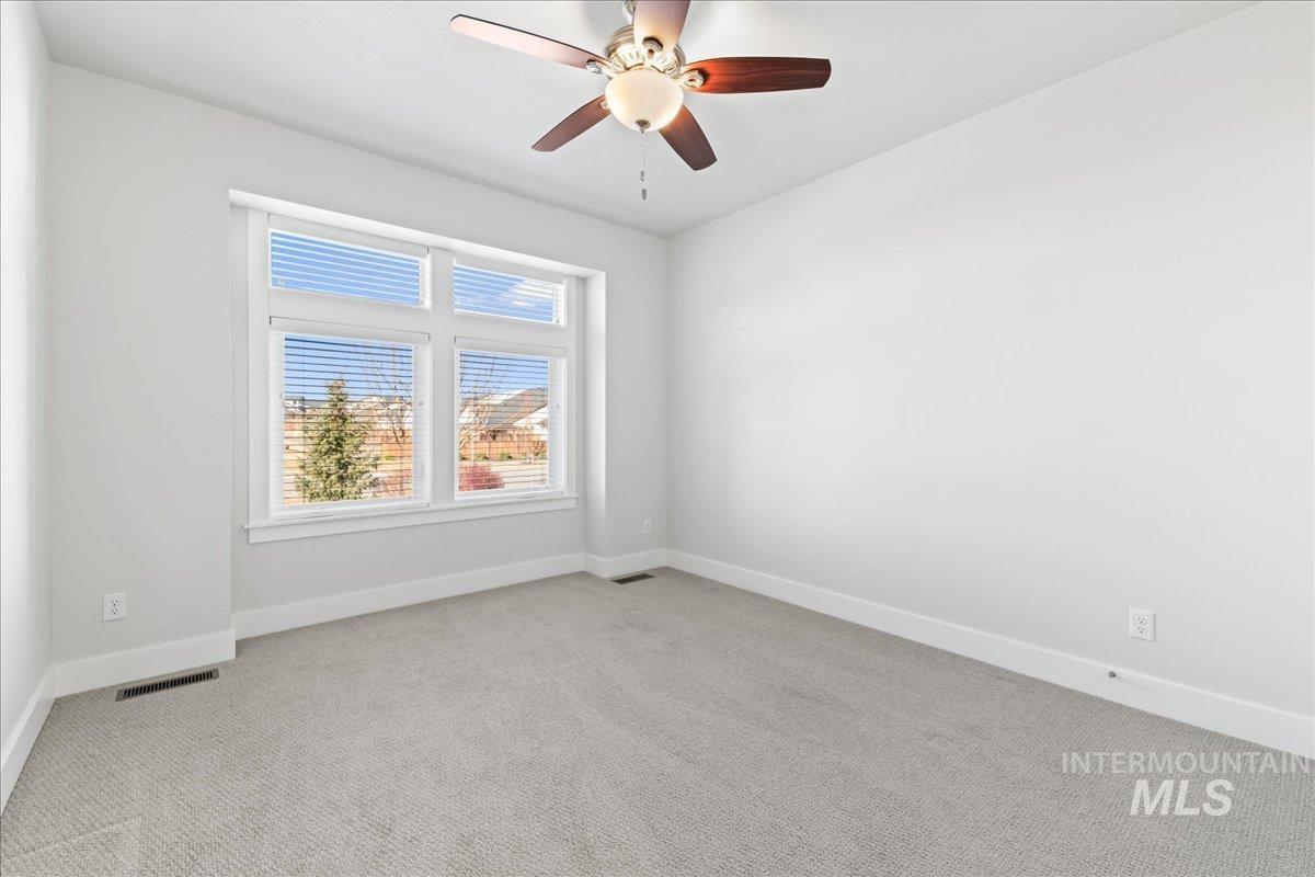 2500 S S Pelion Way, Nampa, Idaho 83686, 3 Bedrooms, 2 Bathrooms, Residential For Sale, Price $569,900,MLS 98976199