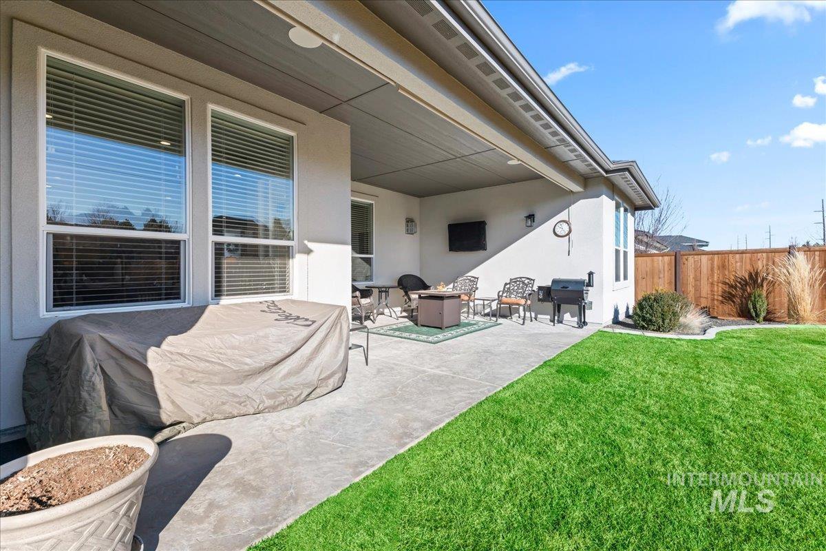 2500 S S Pelion Way, Nampa, Idaho 83686, 3 Bedrooms, 2 Bathrooms, Residential For Sale, Price $569,900,MLS 98976199