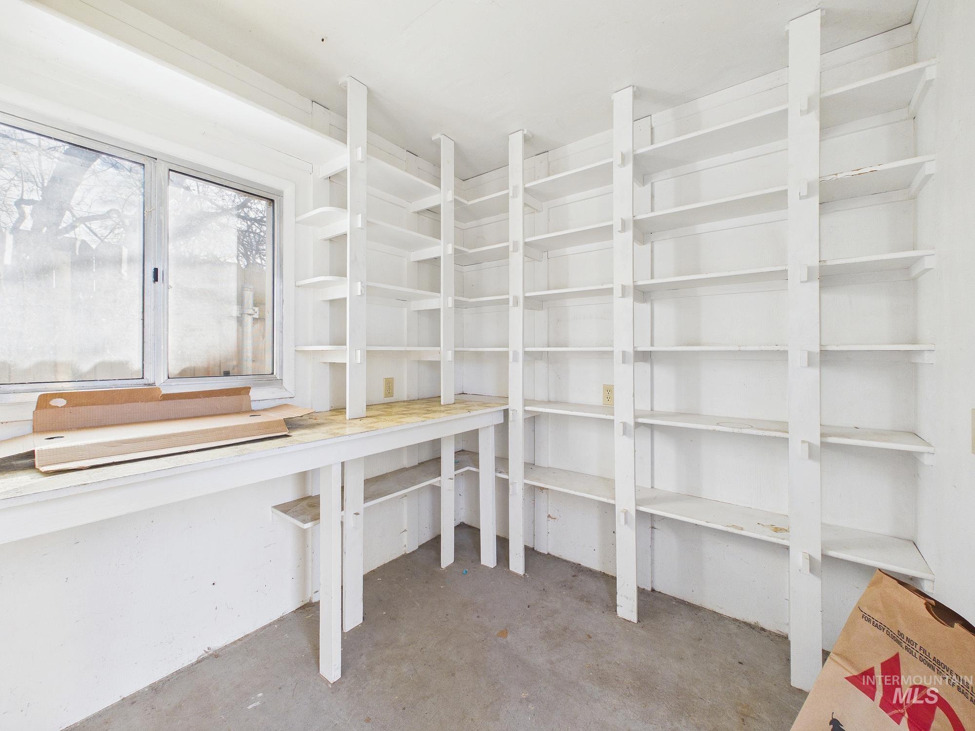 411 Maple Ave, Emmett, Idaho 83617, 2 Bedrooms, 2 Bathrooms, Residential For Sale, Price $315,000, 98976202