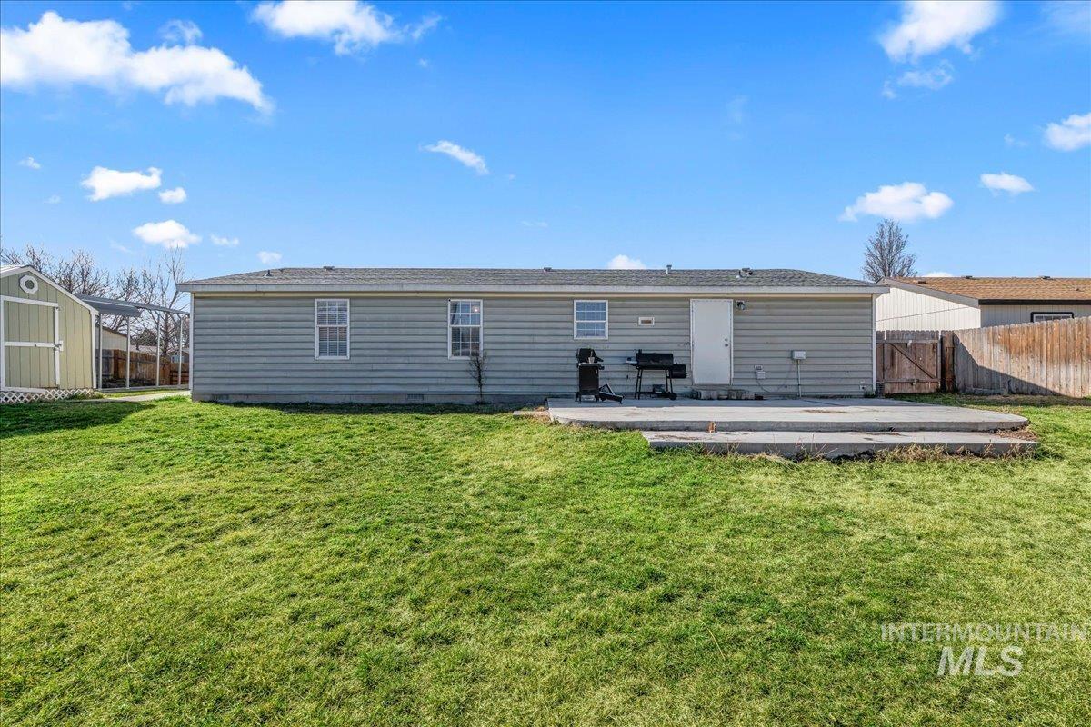 11400 W Hawkins, Nampa, Idaho 83651, 4 Bedrooms, 2 Bathrooms, Residential For Sale, Price $350,000, 98976203