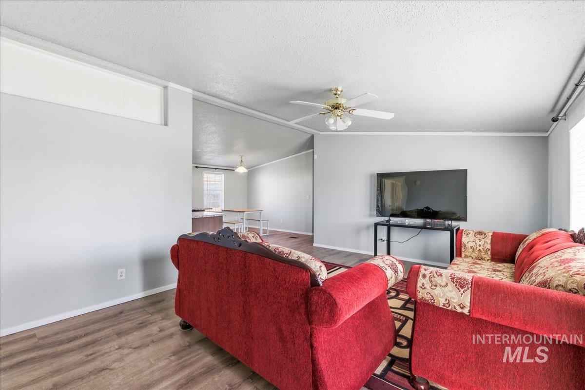 11400 W Hawkins, Nampa, Idaho 83651, 4 Bedrooms, 2 Bathrooms, Residential For Sale, Price $350,000, 98976203