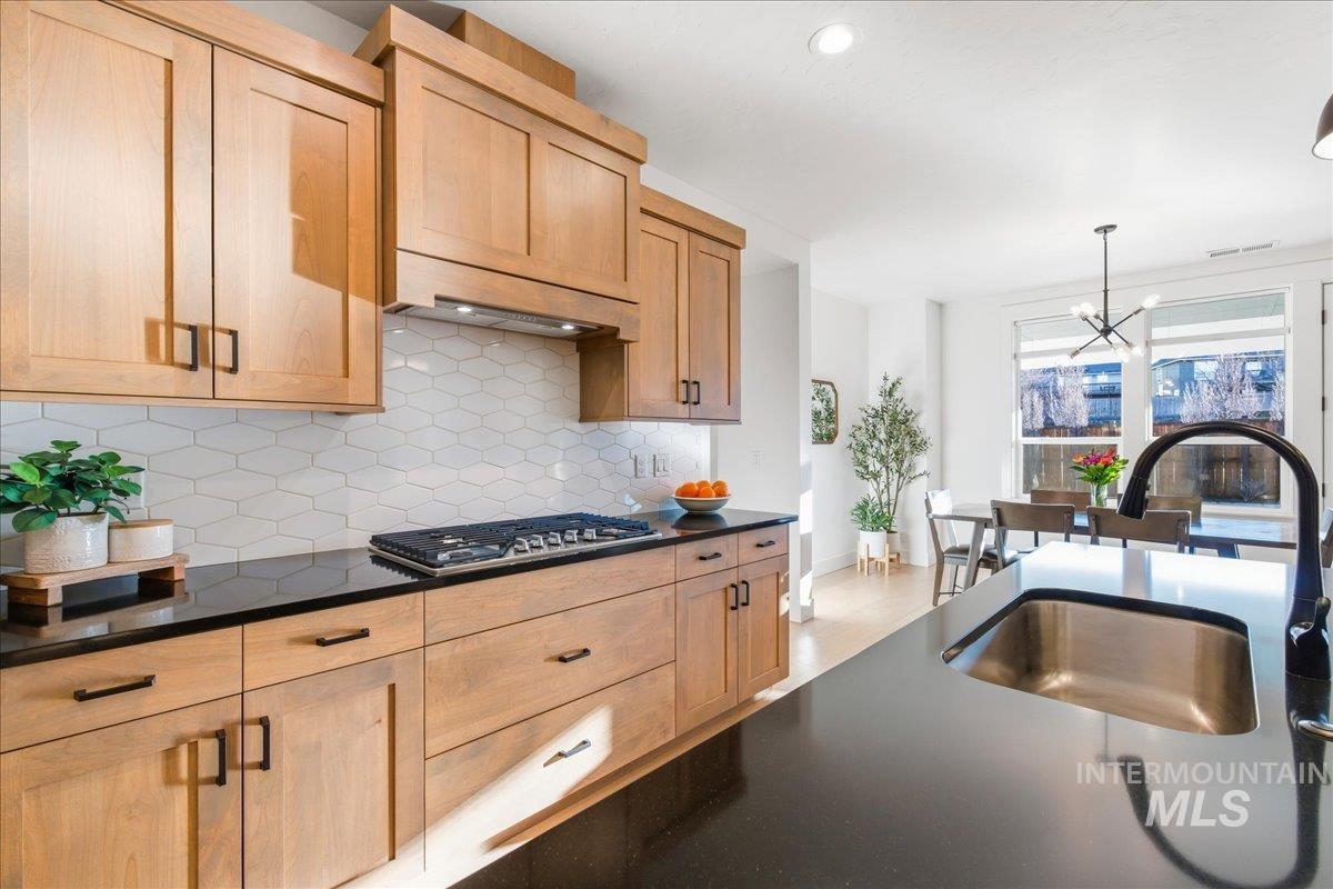 2472 S S Pelion Way, Nampa, Idaho 83686, 4 Bedrooms, 3 Bathrooms, Residential For Sale, Price $749,900, 98976205