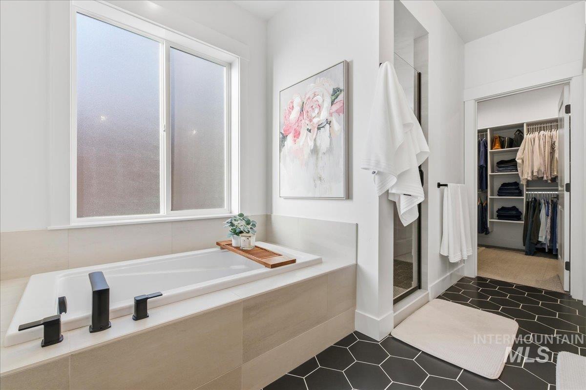 2472 S S Pelion Way, Nampa, Idaho 83686, 4 Bedrooms, 3 Bathrooms, Residential For Sale, Price $749,900, 98976205