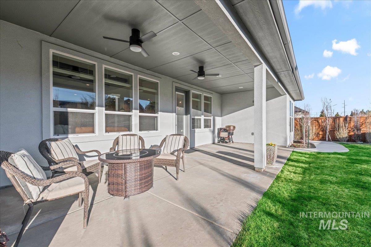 2472 S S Pelion Way, Nampa, Idaho 83686, 4 Bedrooms, 3 Bathrooms, Residential For Sale, Price $749,900, 98976205