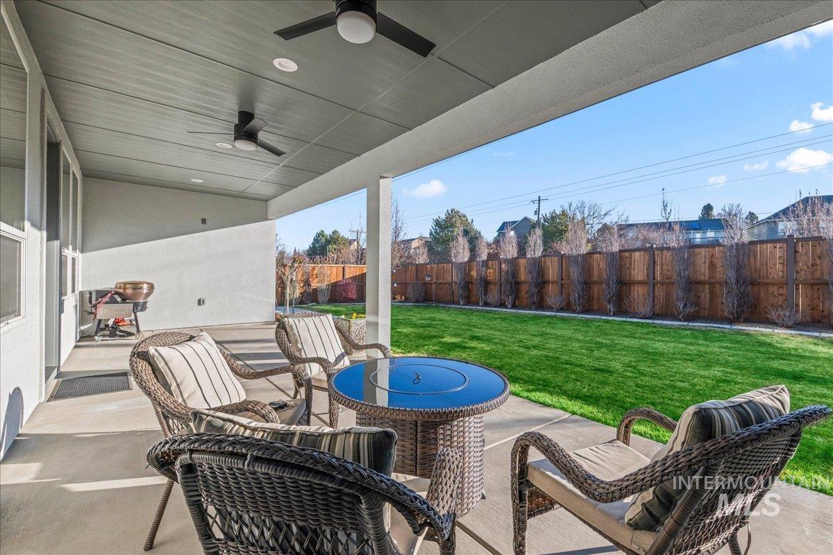 2472 S S Pelion Way, Nampa, Idaho 83686, 4 Bedrooms, 3 Bathrooms, Residential For Sale, Price $749,900, 98976205