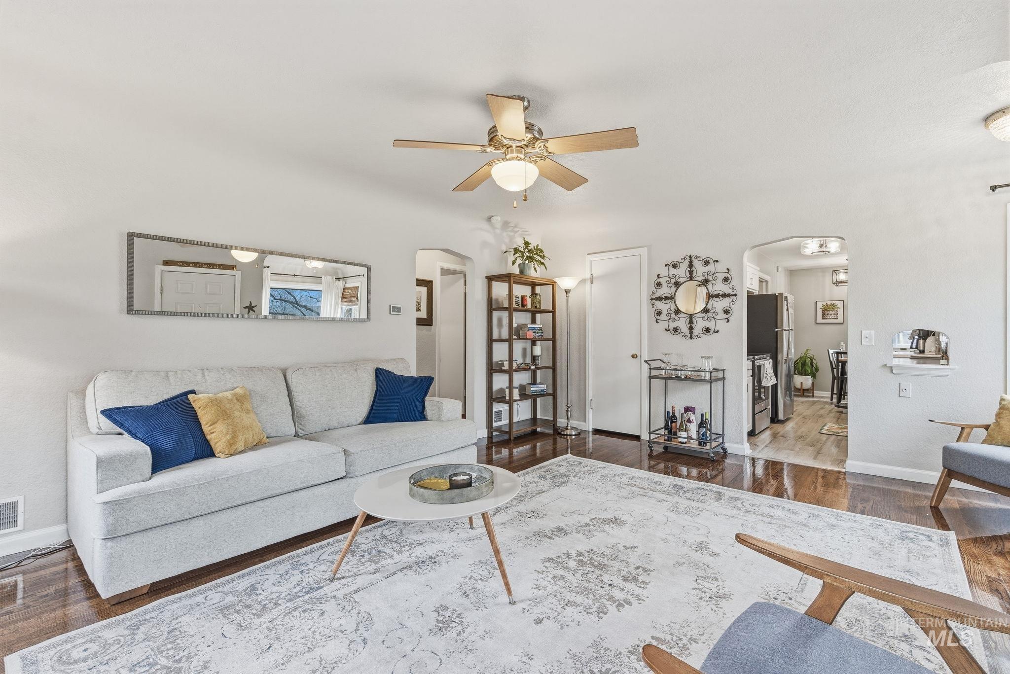 1426 S Gourley St., Boise, Idaho 83705, 3 Bedrooms, 2 Bathrooms, Residential For Sale, Price $469,900, 98976206