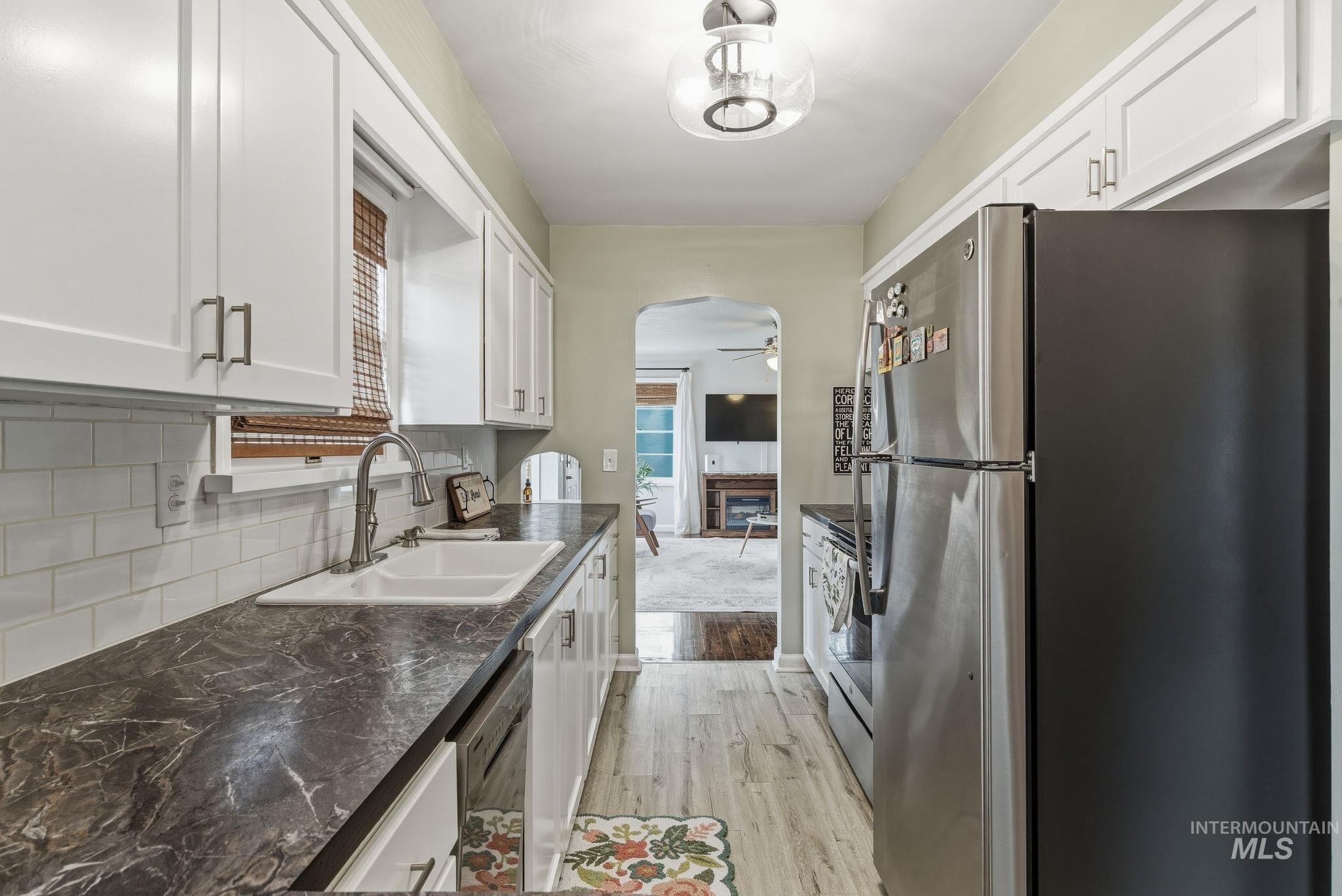 1426 S Gourley St., Boise, Idaho 83705, 3 Bedrooms, 2 Bathrooms, Residential For Sale, Price $469,900, 98976206