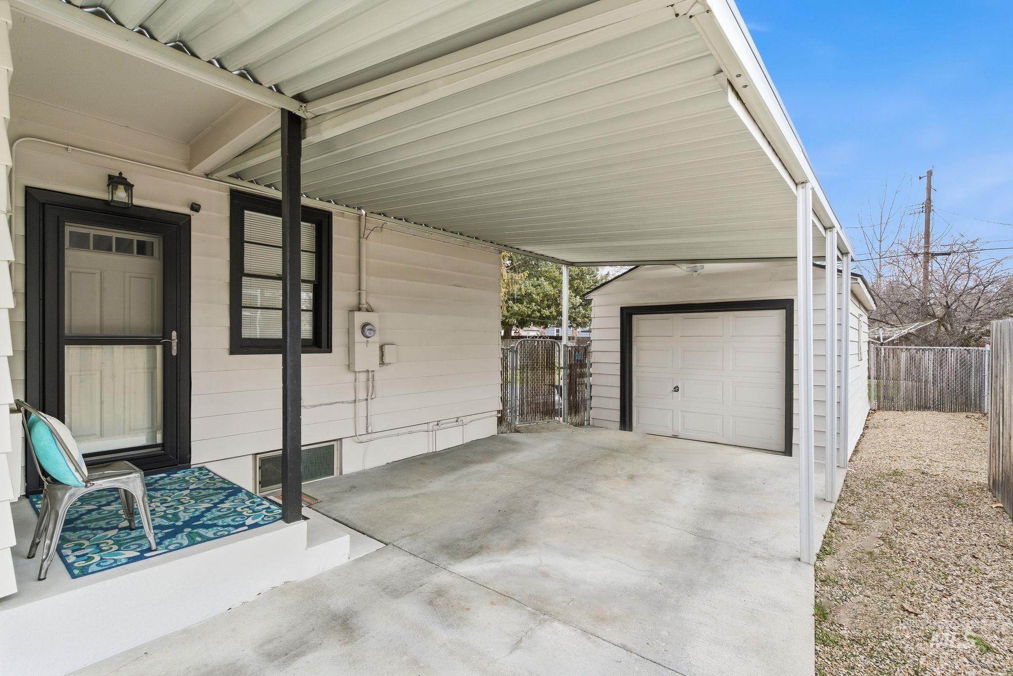 1426 S Gourley St., Boise, Idaho 83705, 3 Bedrooms, 2 Bathrooms, Residential For Sale, Price $469,900, 98976206