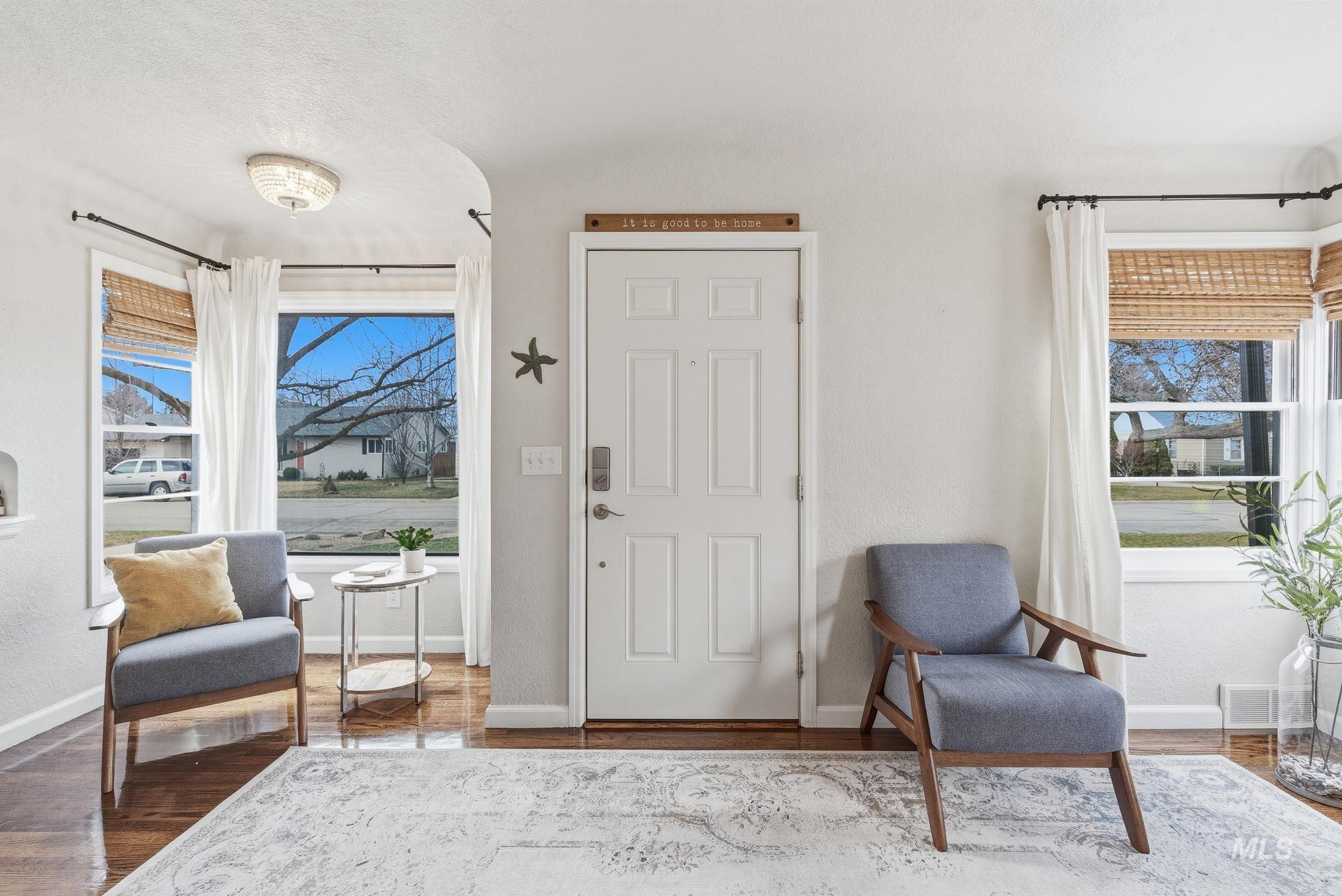 1426 S Gourley St., Boise, Idaho 83705, 3 Bedrooms, 2 Bathrooms, Residential For Sale, Price $469,900, 98976206