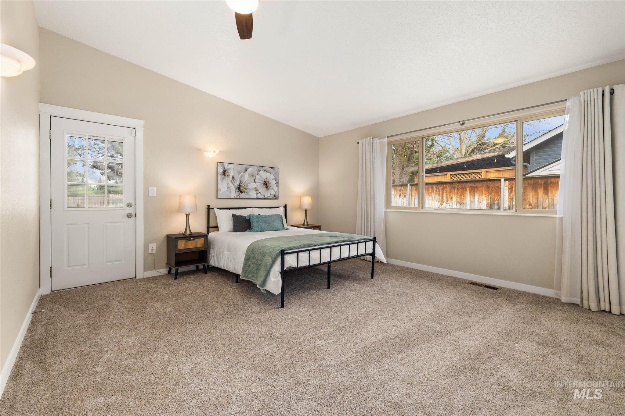 77 S Silverwood Way, Eagle, Idaho 83616, 3 Bedrooms, 2 Bathrooms, Residential For Sale, Price $499,900,MLS 98976207