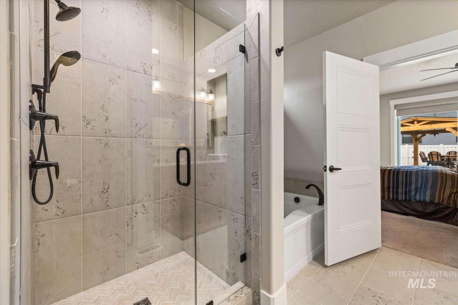 1062 W Six Shooter St, Middleton, Idaho 83644, 3 Bedrooms, 2 Bathrooms, Residential For Sale, Price $675,000, 98976209