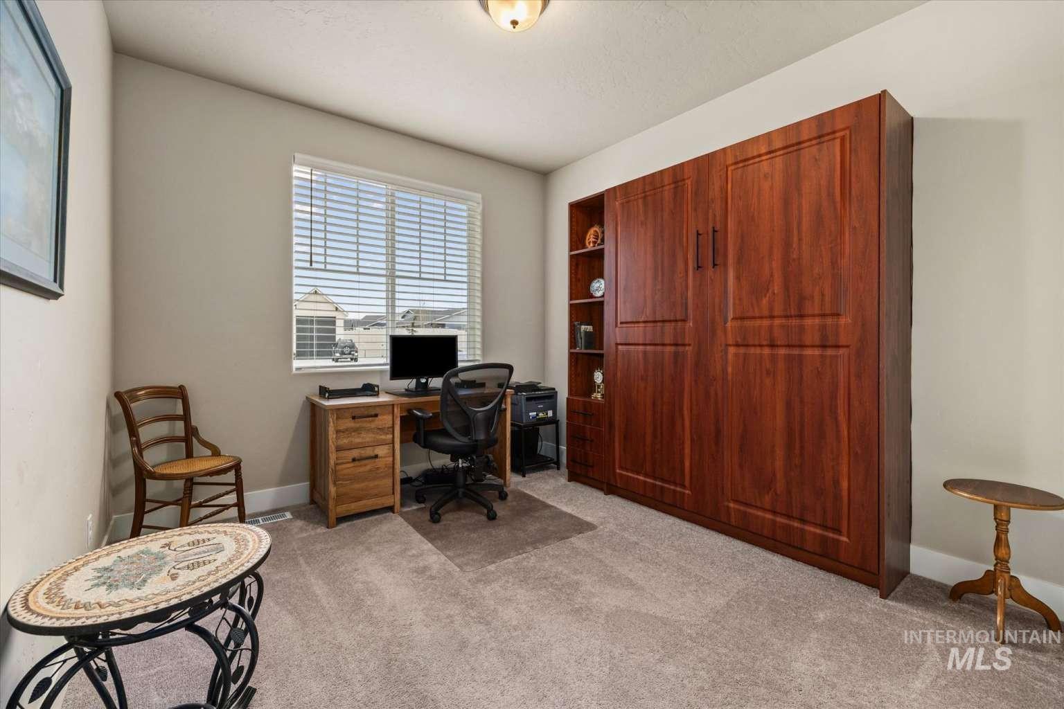 1062 W Six Shooter St, Middleton, Idaho 83644, 3 Bedrooms, 2 Bathrooms, Residential For Sale, Price $675,000, 98976209