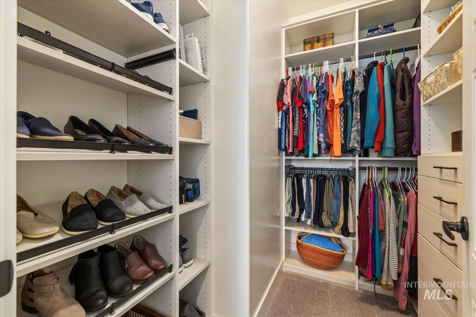 1062 W Six Shooter St, Middleton, Idaho 83644, 3 Bedrooms, 2 Bathrooms, Residential For Sale, Price $675,000, 98976209