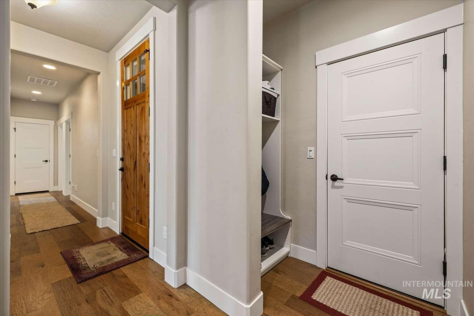 1062 W Six Shooter St, Middleton, Idaho 83644, 3 Bedrooms, 2 Bathrooms, Residential For Sale, Price $675,000, 98976209