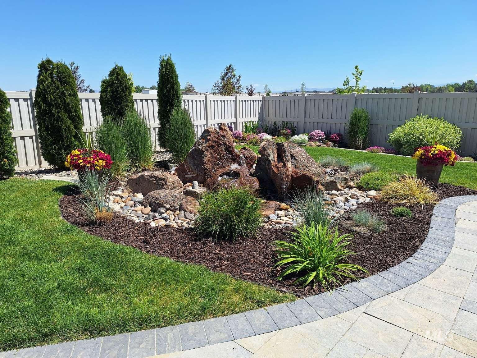 1062 W Six Shooter St, Middleton, Idaho 83644, 3 Bedrooms, 2 Bathrooms, Residential For Sale, Price $675,000, 98976209