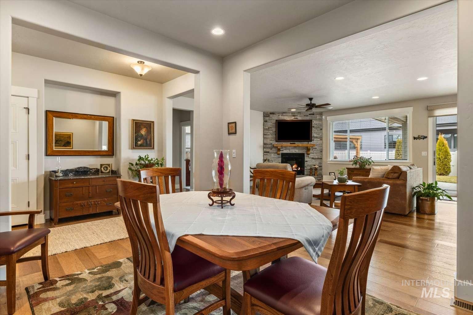 1062 W Six Shooter St, Middleton, Idaho 83644, 3 Bedrooms, 2 Bathrooms, Residential For Sale, Price $675,000, 98976209