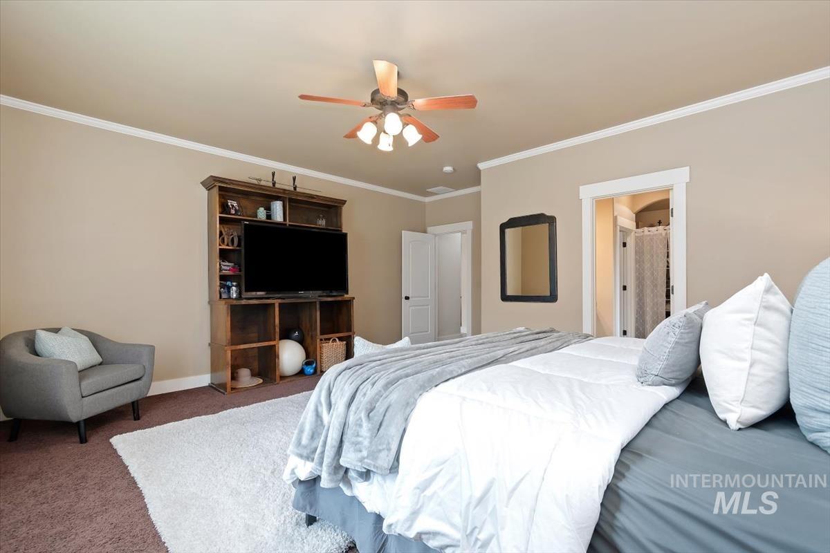 10127 W Whitecrest St, Star, Idaho 83669, 3 Bedrooms, 2 Bathrooms, Residential For Sale, Price $525,000, 98976211