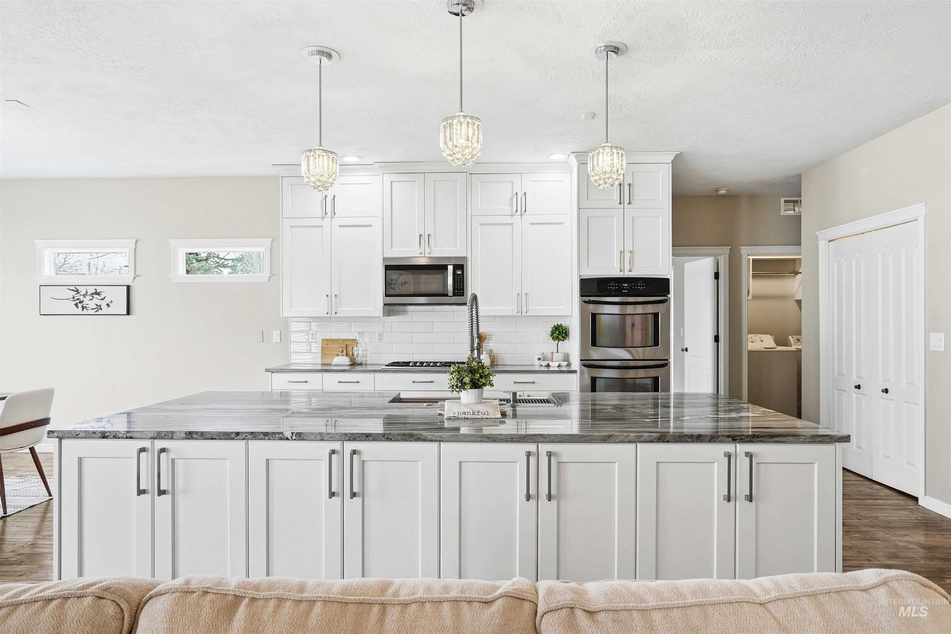 1880 W Kelly Creek Drive, Meridian, Idaho 83646-0000, 4 Bedrooms, 3 Bathrooms, Residential For Sale, Price $649,990, 98976212