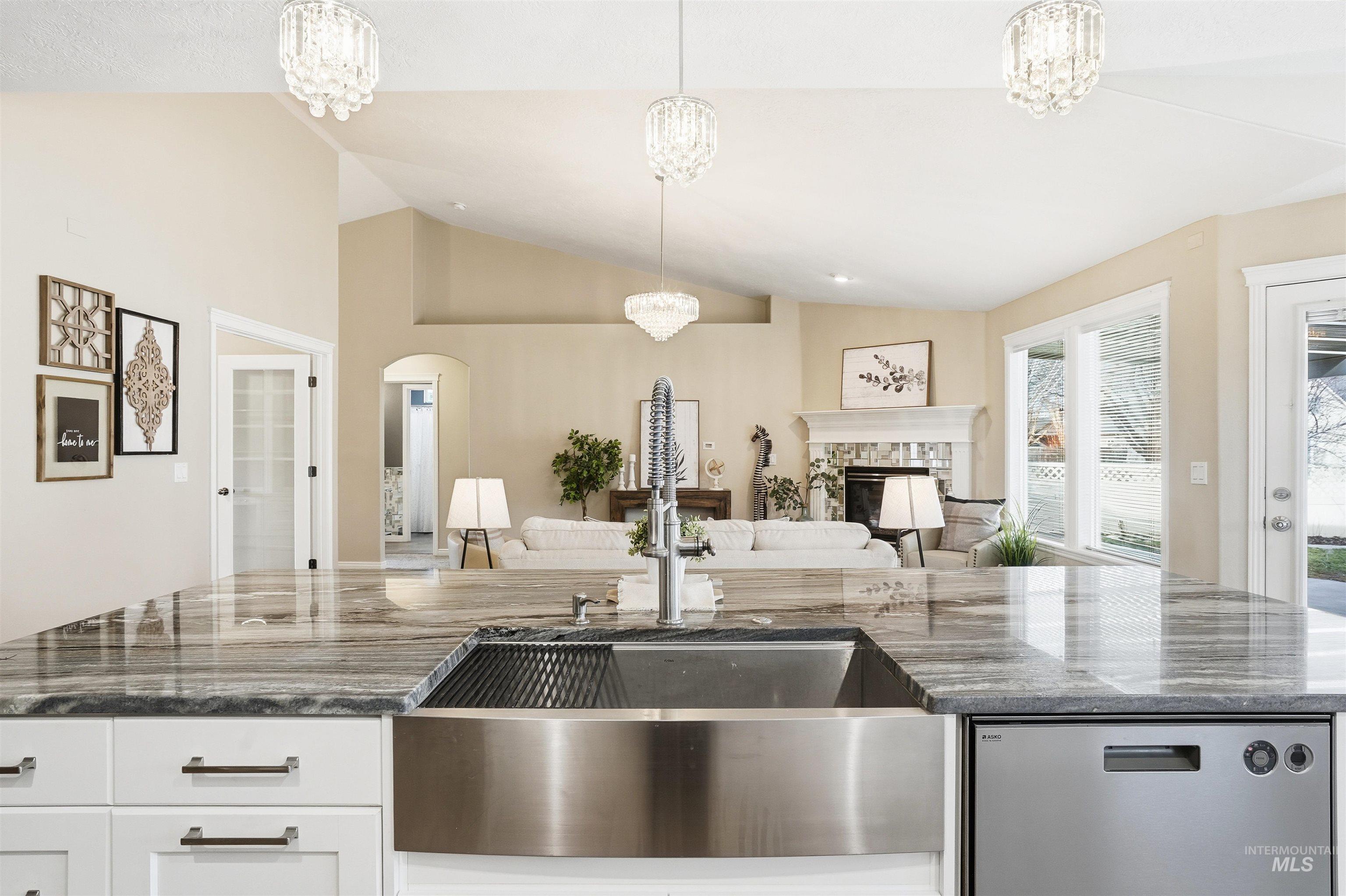 1880 W Kelly Creek Drive, Meridian, Idaho 83646-0000, 4 Bedrooms, 3 Bathrooms, Residential For Sale, Price $649,990, 98976212