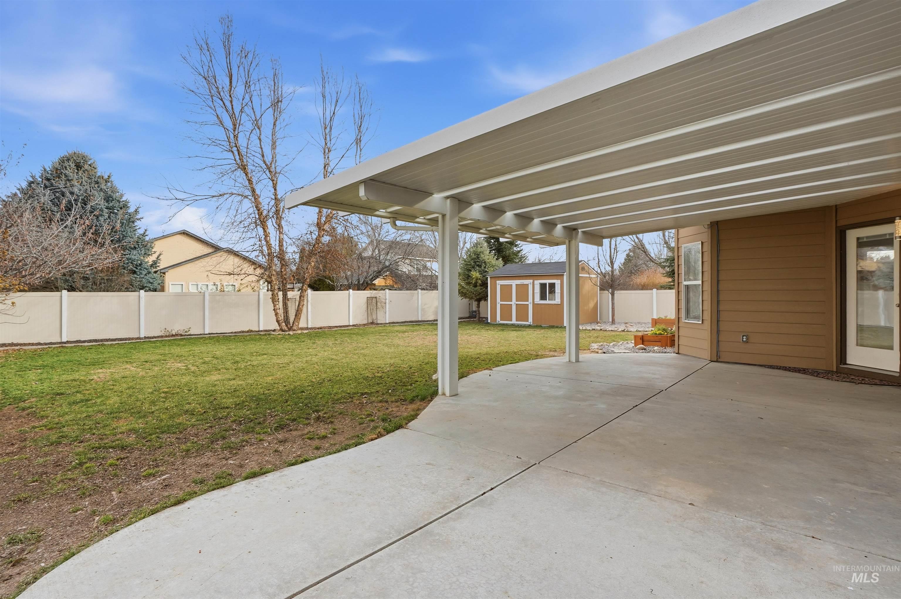 1880 W Kelly Creek Drive, Meridian, Idaho 83646-0000, 4 Bedrooms, 3 Bathrooms, Residential For Sale, Price $649,990, 98976212