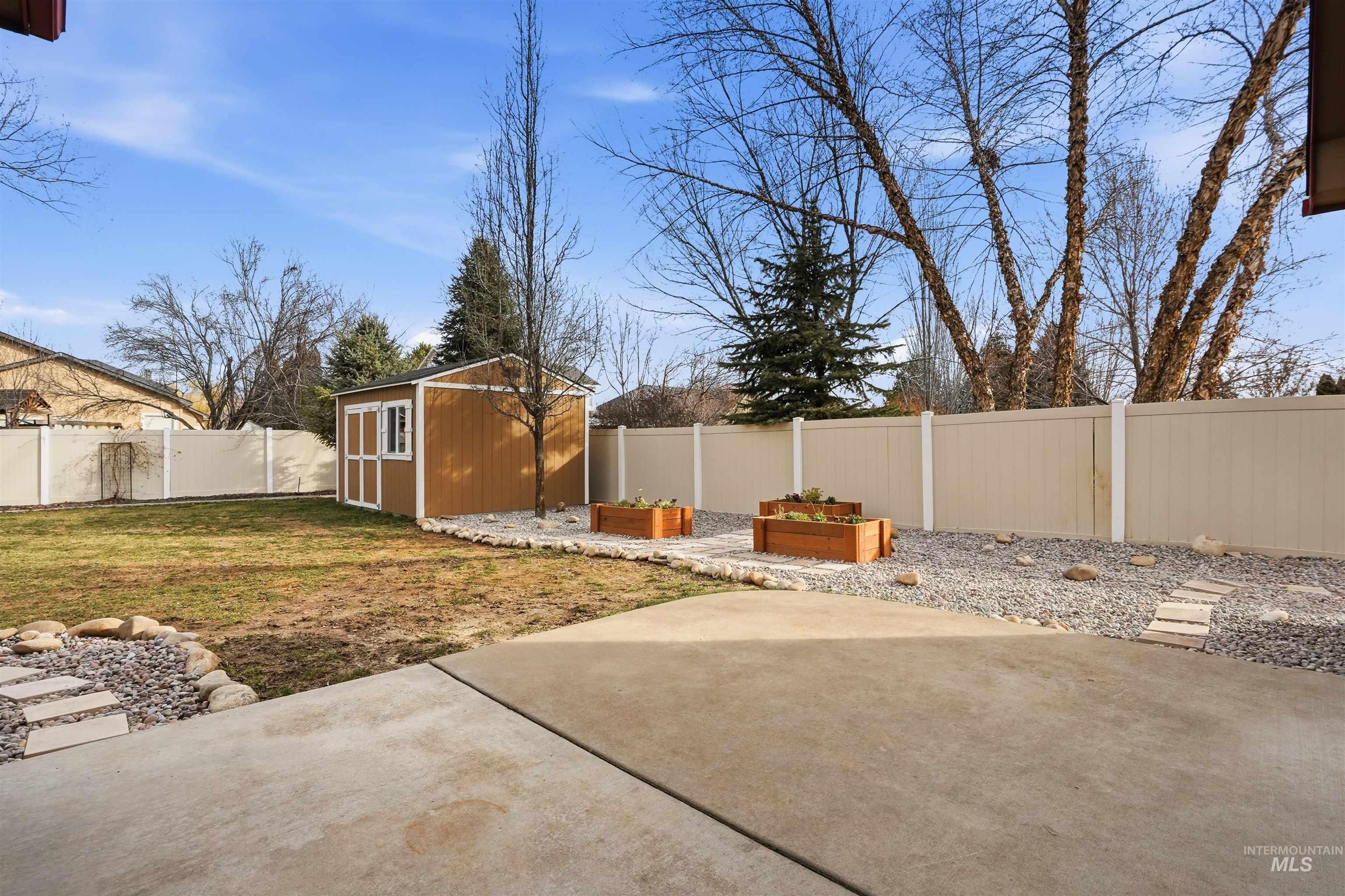 1880 W Kelly Creek Drive, Meridian, Idaho 83646-0000, 4 Bedrooms, 3 Bathrooms, Residential For Sale, Price $649,990, 98976212