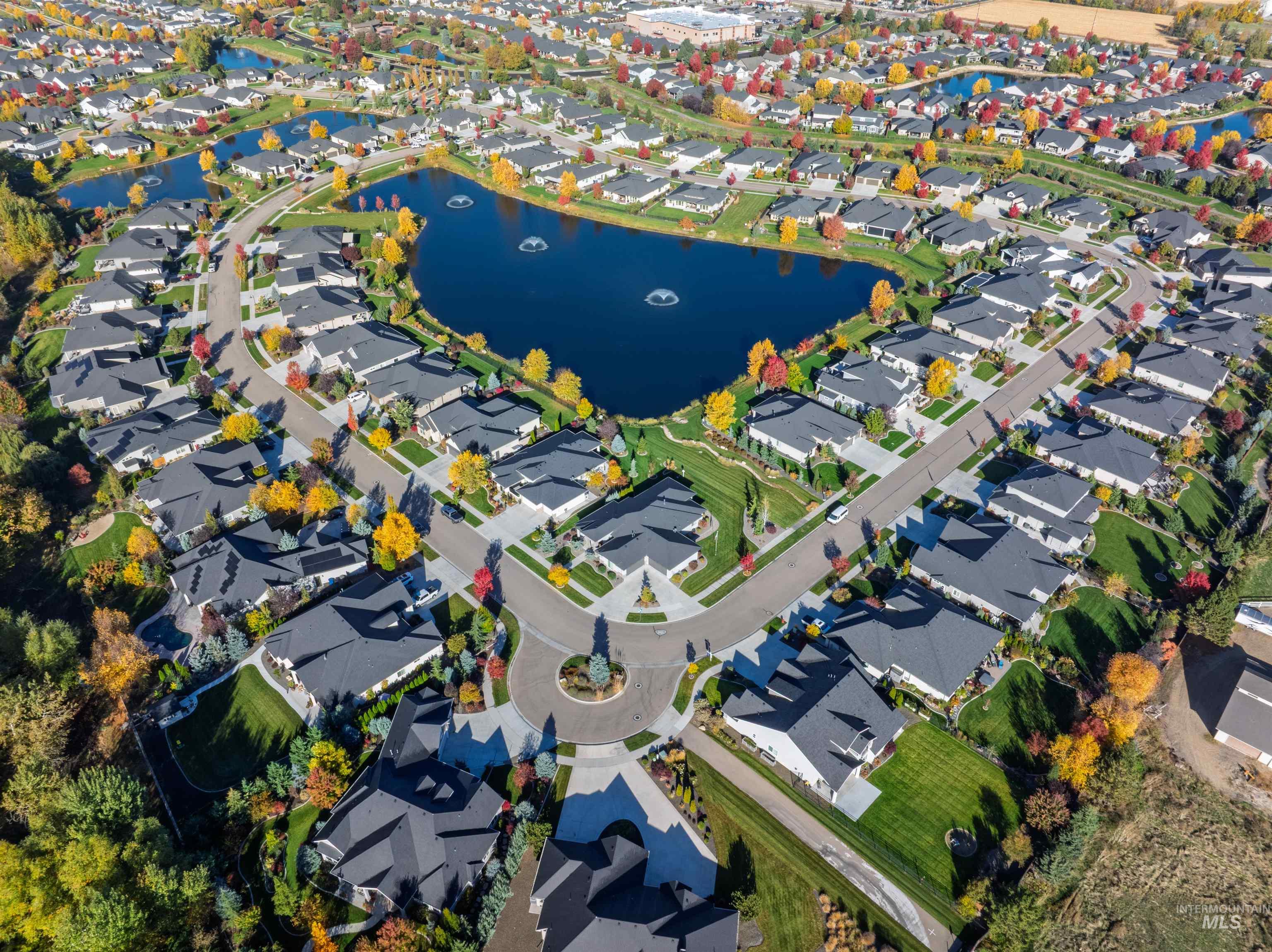 9282 W Deerfawn Drive, Star, Idaho 83669, 3 Bedrooms, 2.5 Bathrooms, Residential For Sale, Price $995,000,MLS 98976216