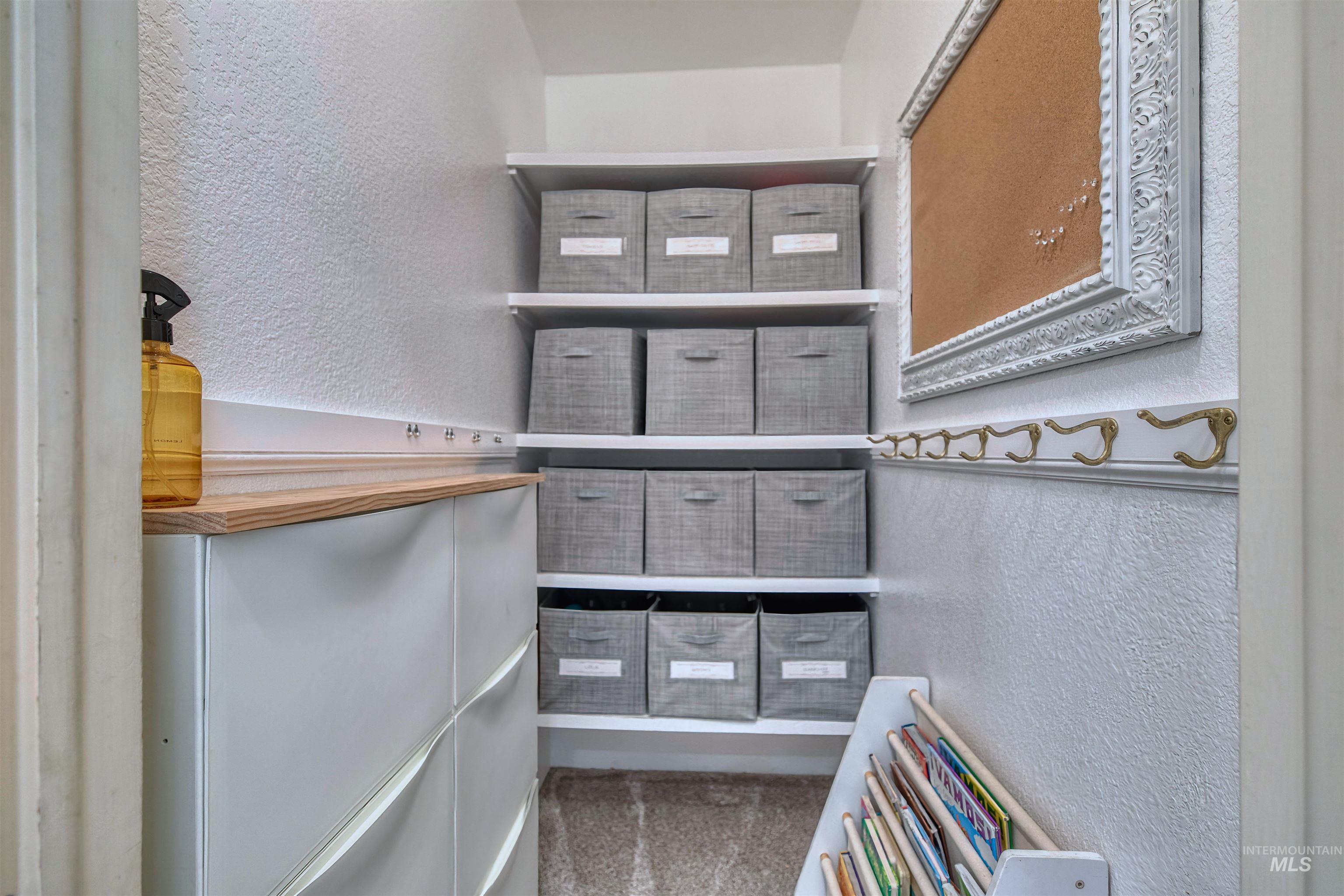 12845 Ropers St, Nampa, Idaho 83651, 5 Bedrooms, 3 Bathrooms, Residential For Sale, Price $800,000,MLS 98976219