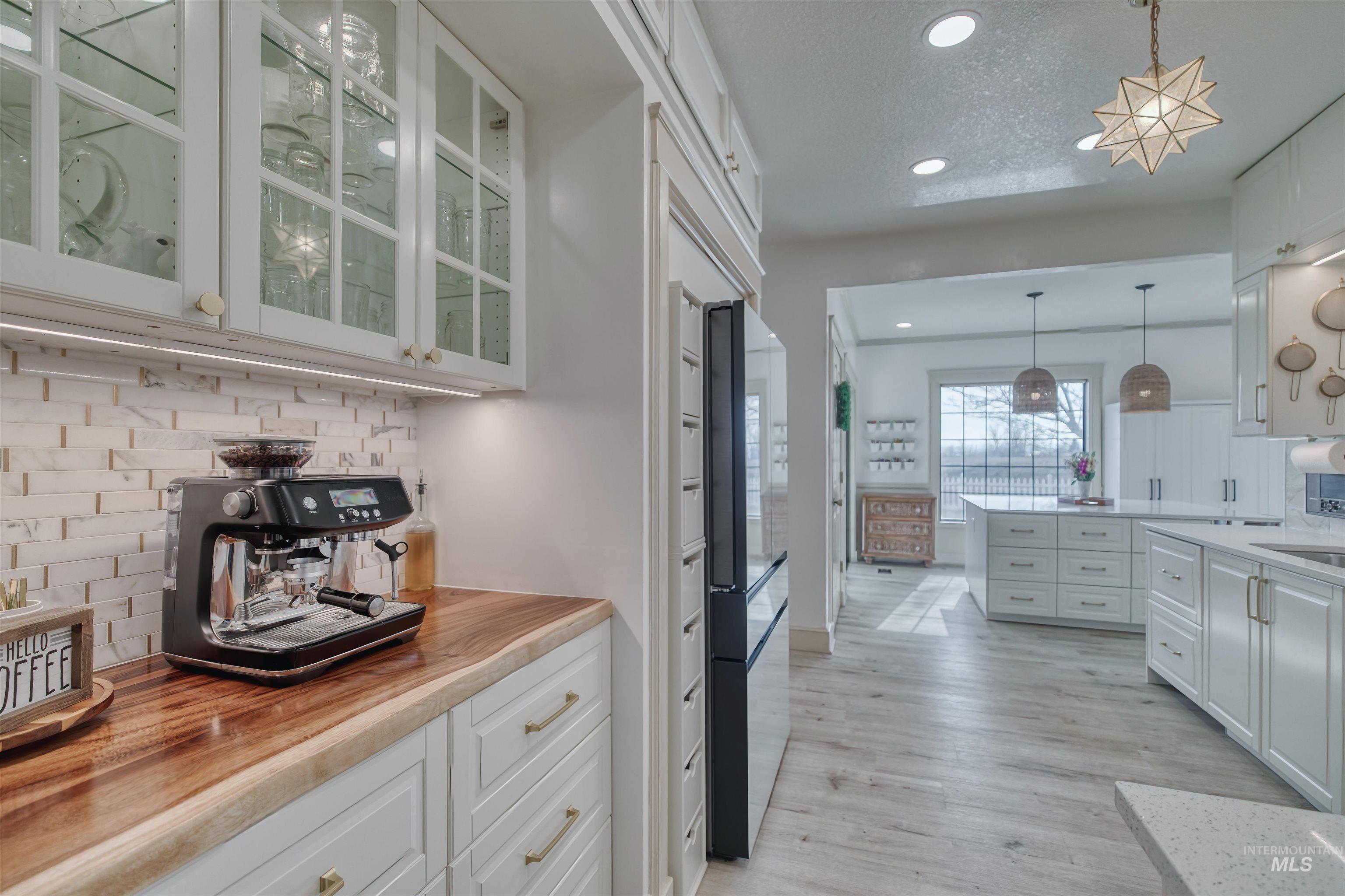 12845 Ropers St, Nampa, Idaho 83651, 5 Bedrooms, 3 Bathrooms, Residential For Sale, Price $800,000,MLS 98976219