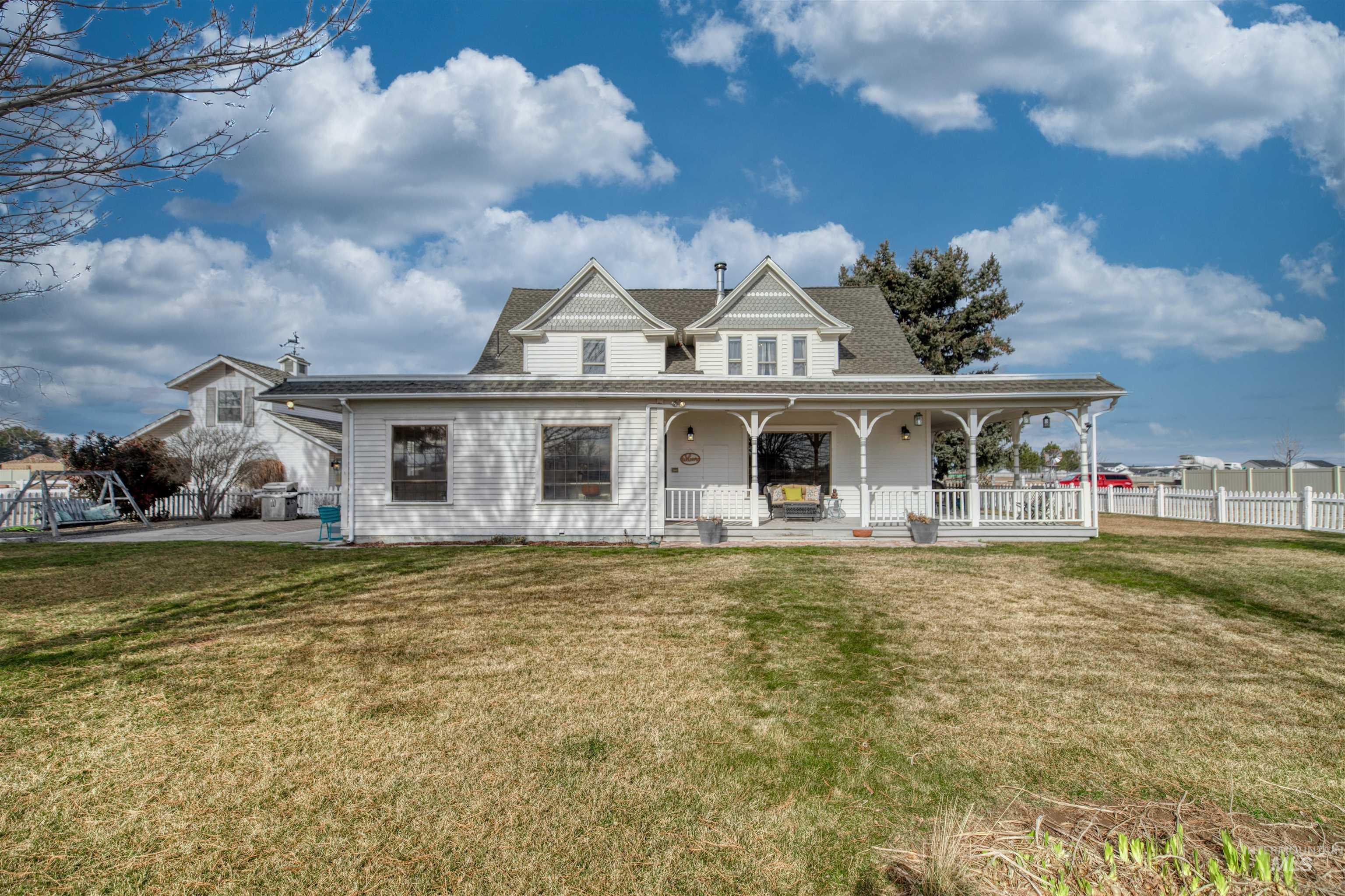 12845 Ropers St, Nampa, Idaho 83651, 5 Bedrooms, 3 Bathrooms, Residential For Sale, Price $800,000,MLS 98976219