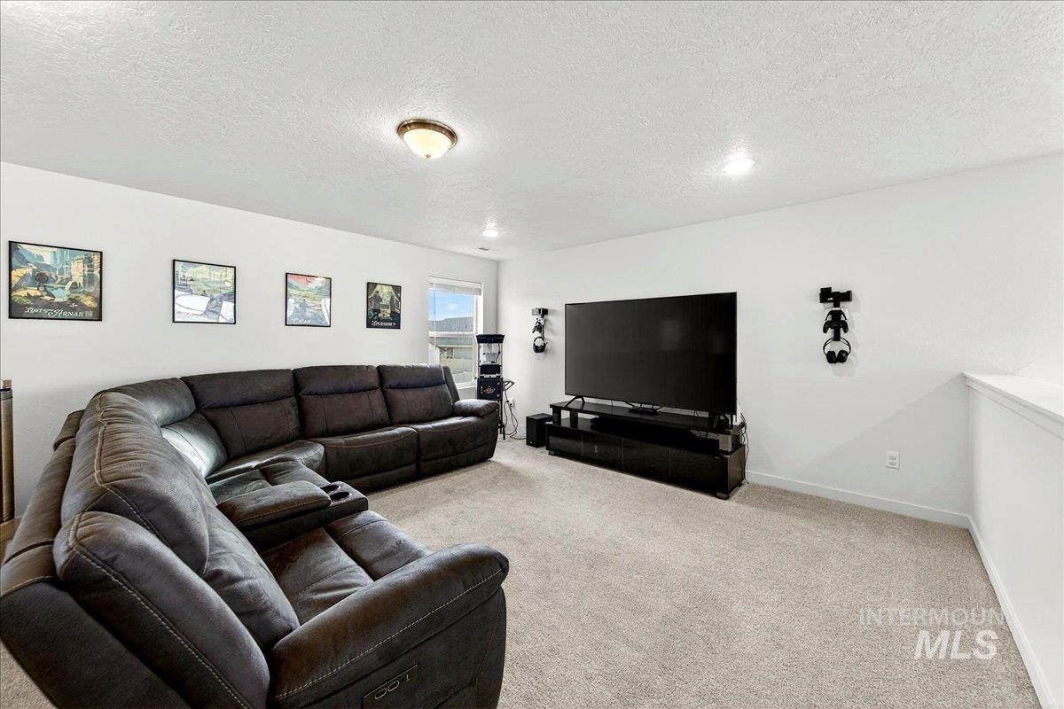 12313 Varga St, Caldwell, Idaho 83607, 4 Bedrooms, 2.5 Bathrooms, Residential For Sale, Price $450,000,MLS 98976221