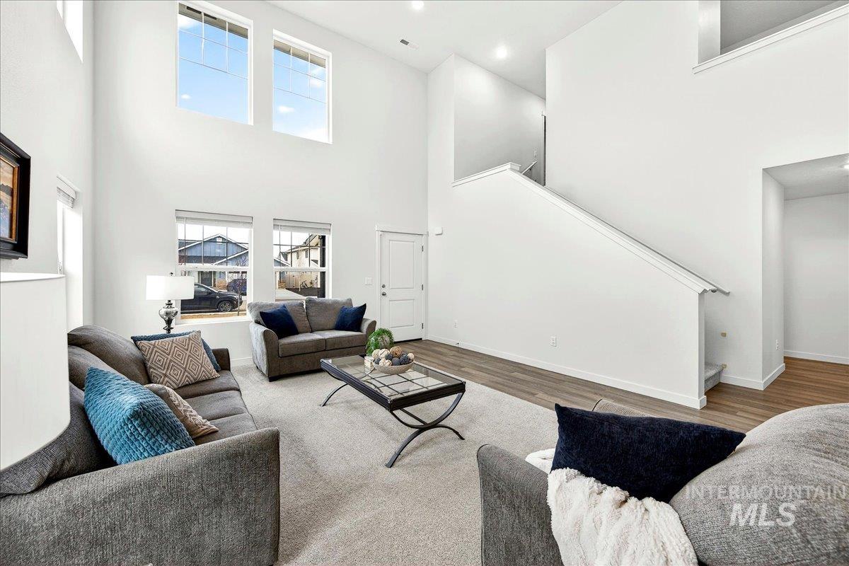 12313 Varga St, Caldwell, Idaho 83607, 4 Bedrooms, 2.5 Bathrooms, Residential For Sale, Price $450,000,MLS 98976221