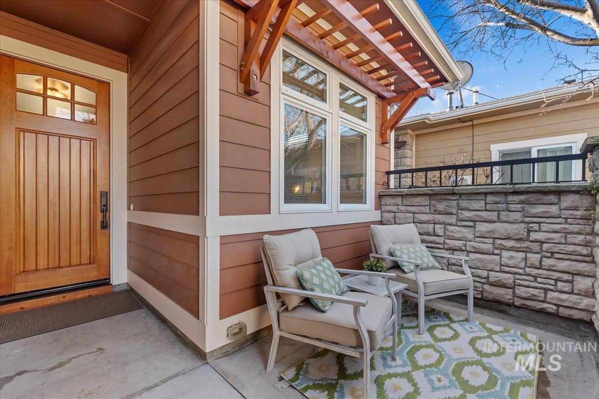 3076 S Rookery Ln, Boise, Idaho 83706, 2 Bedrooms, 2 Bathrooms, Residential For Sale, Price $885,000,MLS 98976222