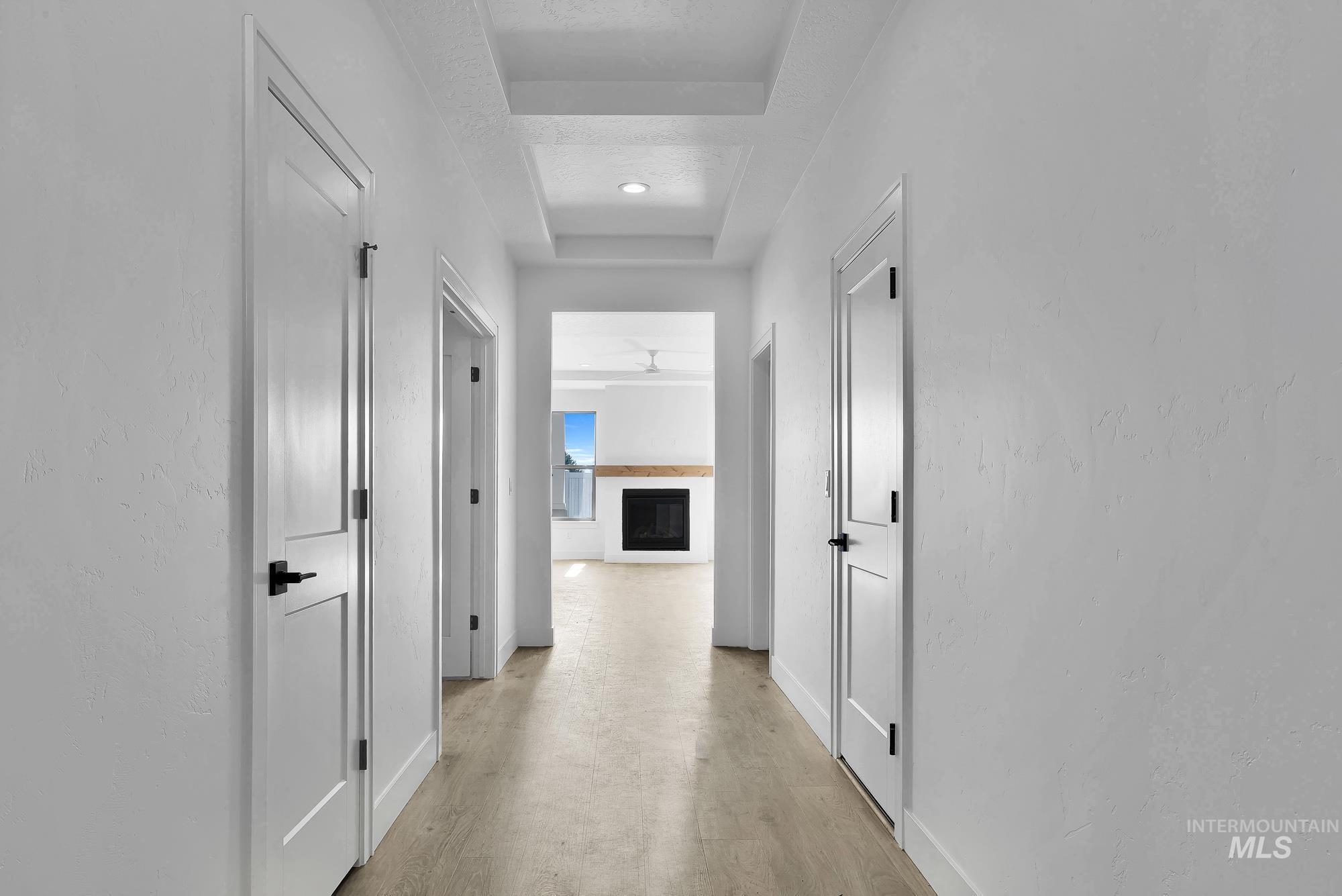 9725 W Snow Wolf Ln, Star, Idaho 83669, 3 Bedrooms, 2 Bathrooms, Residential For Sale, Price $539,900,MLS 98976225