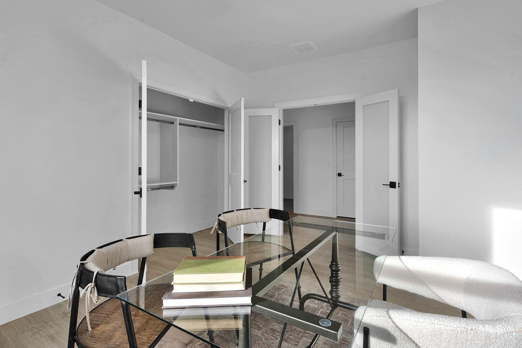 9675 W Snow Wolf Ln, Star, Idaho 83669, 3 Bedrooms, 2 Bathrooms, Residential For Sale, Price $634,900,MLS 98976226