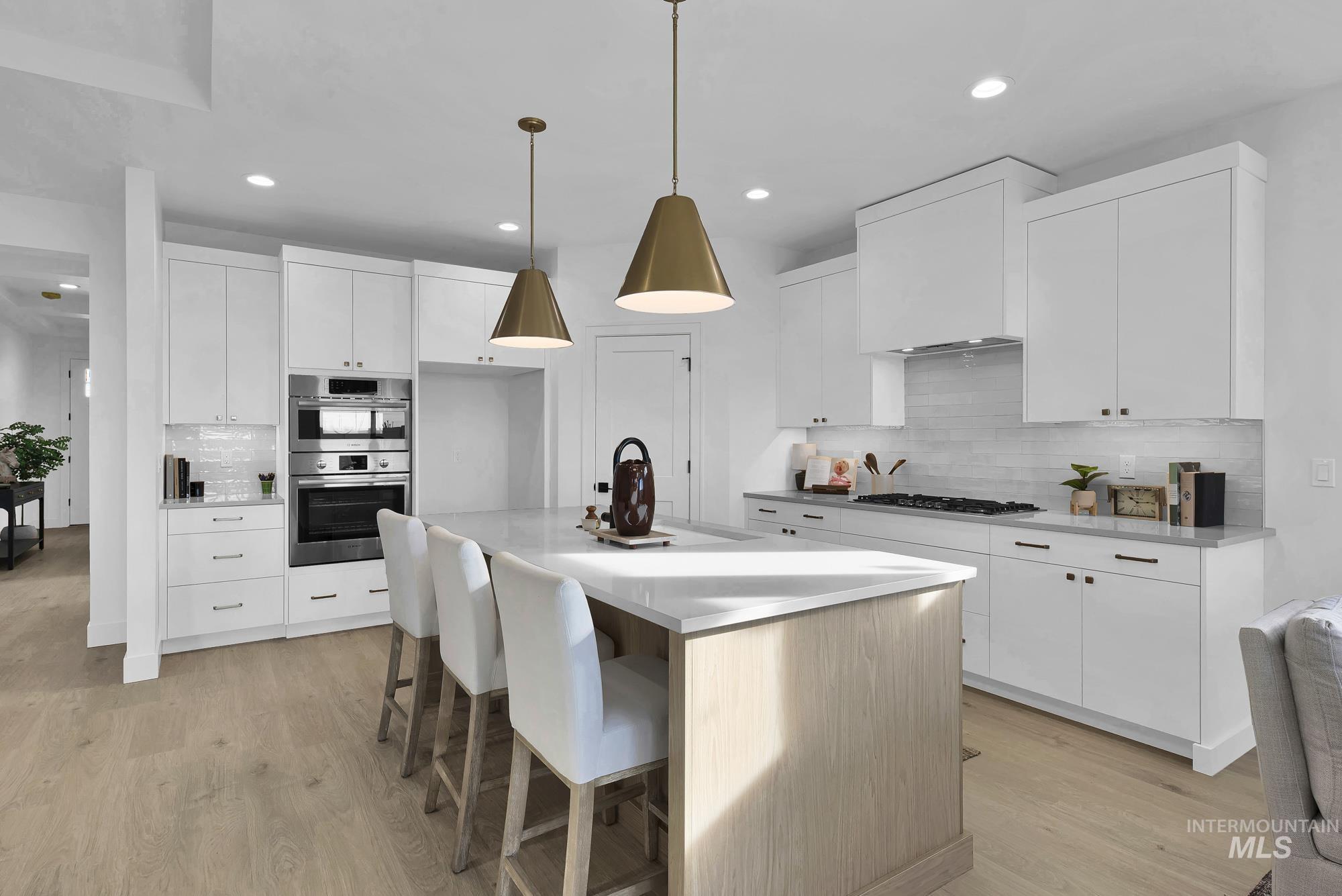 9675 W Snow Wolf Ln, Star, Idaho 83669, 3 Bedrooms, 2 Bathrooms, Residential For Sale, Price $634,900,MLS 98976226