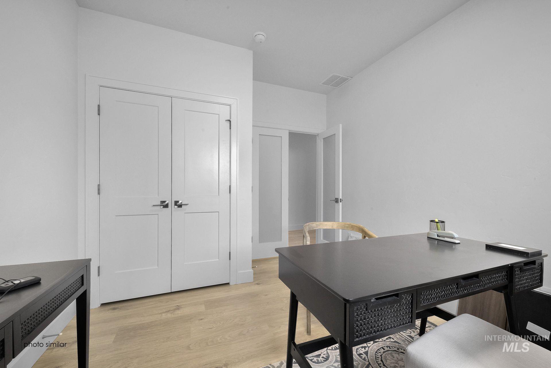 1750 N Green Pine Ln, Star, Idaho 83669, 4 Bedrooms, 2.5 Bathrooms, Residential For Sale, Price $574,900, 98976229