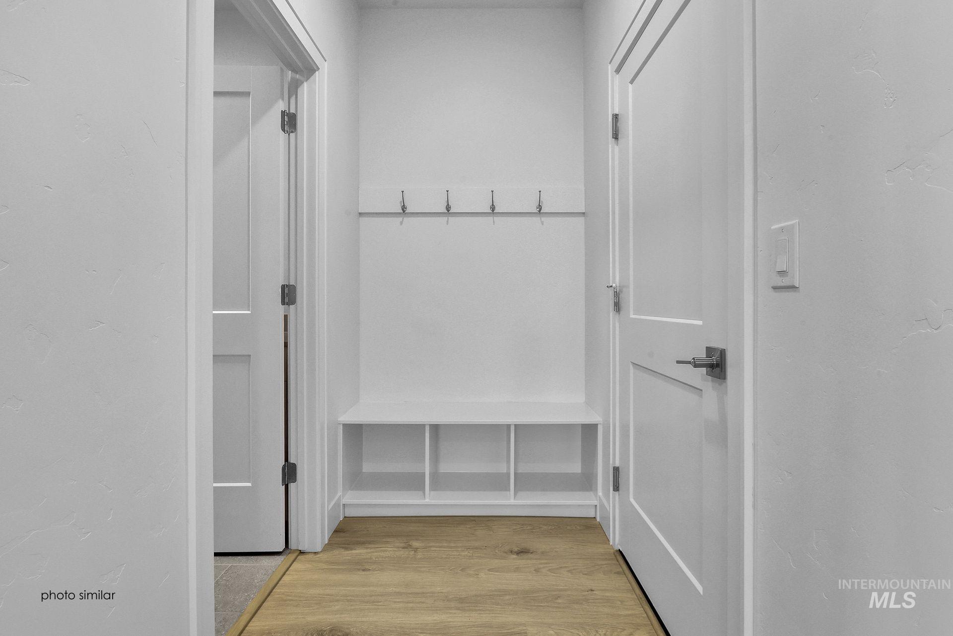 1750 N Green Pine Ln, Star, Idaho 83669, 4 Bedrooms, 2.5 Bathrooms, Residential For Sale, Price $574,900, 98976229