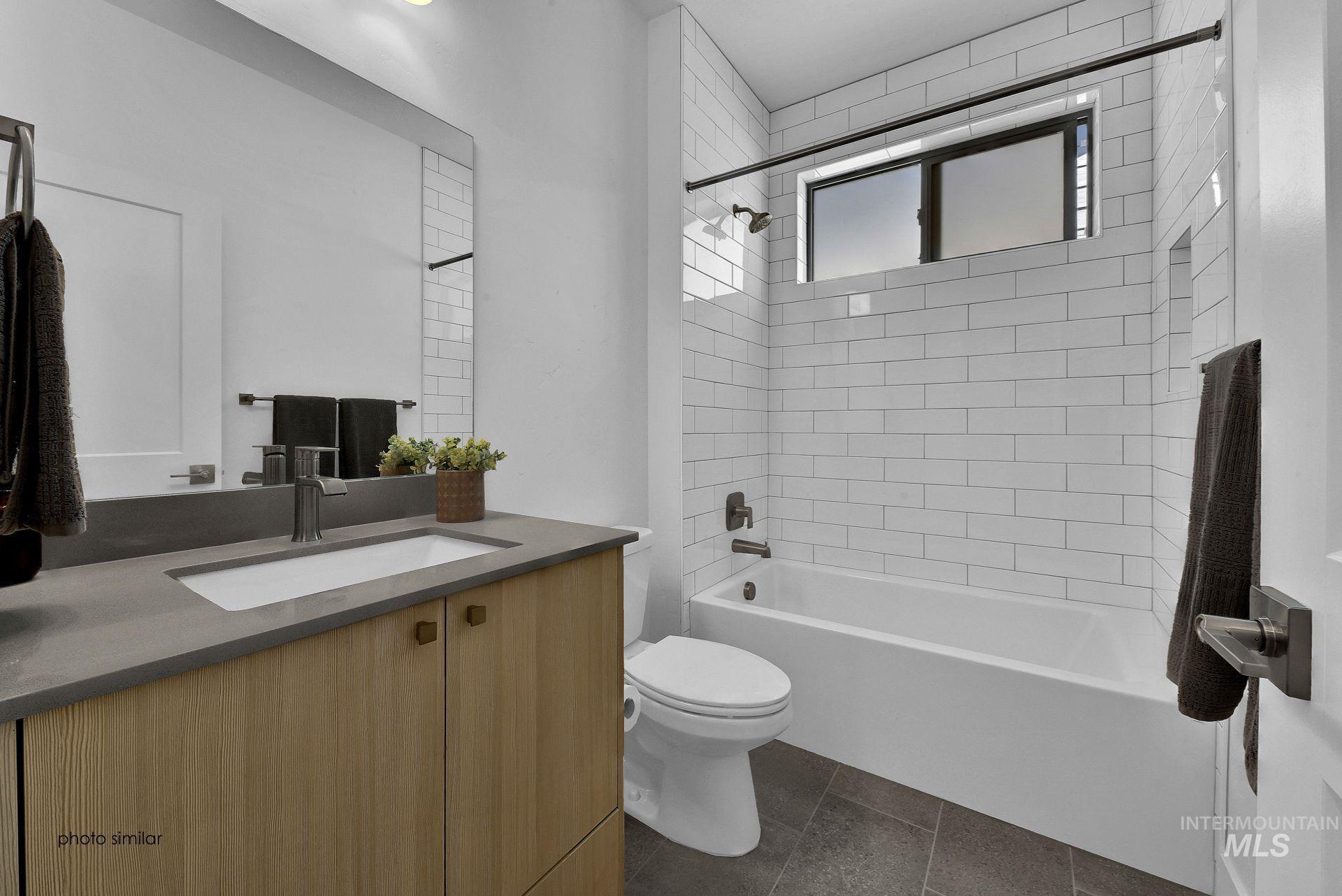 1750 N Green Pine Ln, Star, Idaho 83669, 4 Bedrooms, 2.5 Bathrooms, Residential For Sale, Price $574,900, 98976229