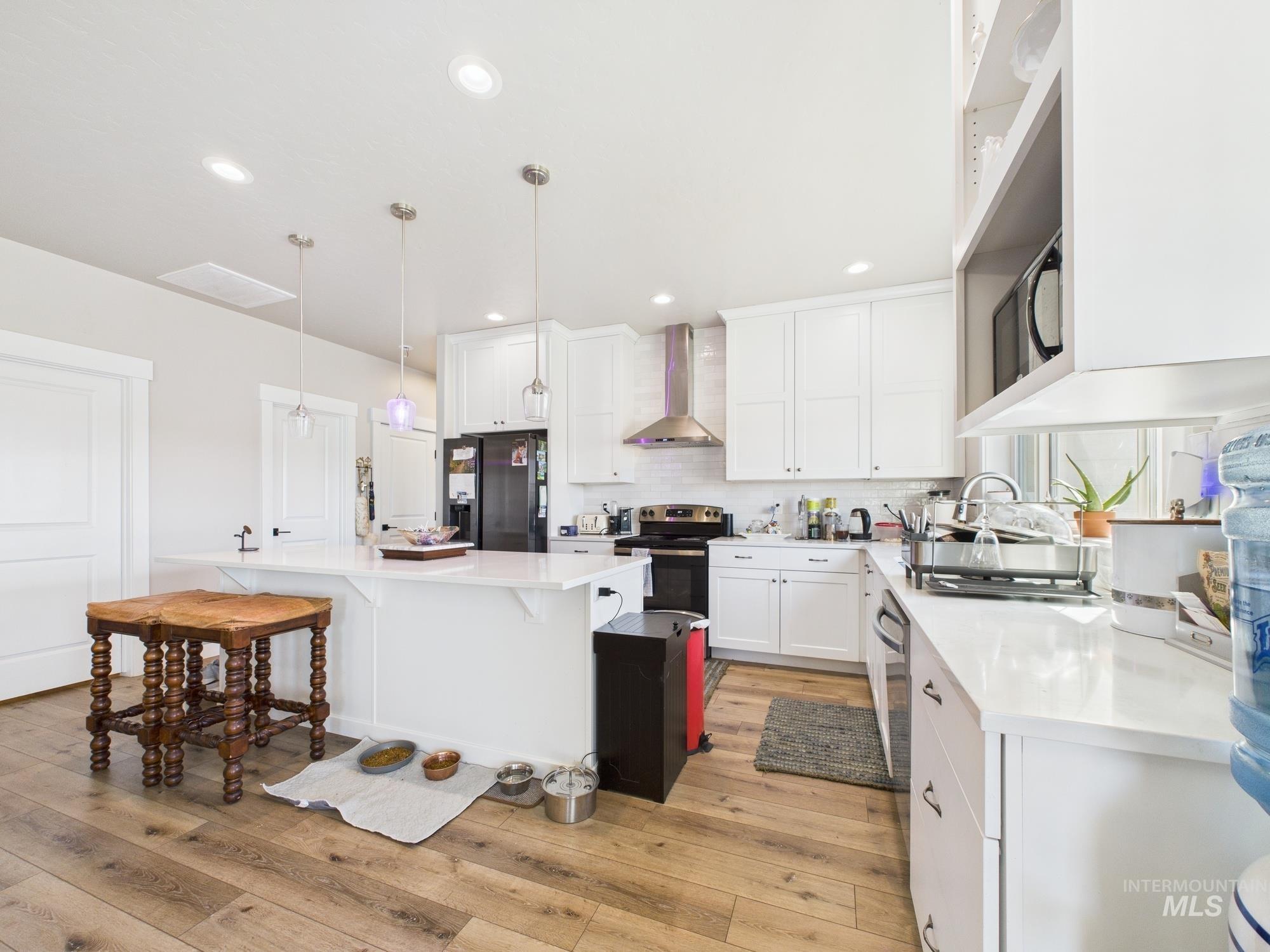 5448 W Black Canyon, Emmett, Idaho 83617, 3 Bedrooms, 2 Bathrooms, Farm & Ranch For Sale, Price $2,000,000, 98976234