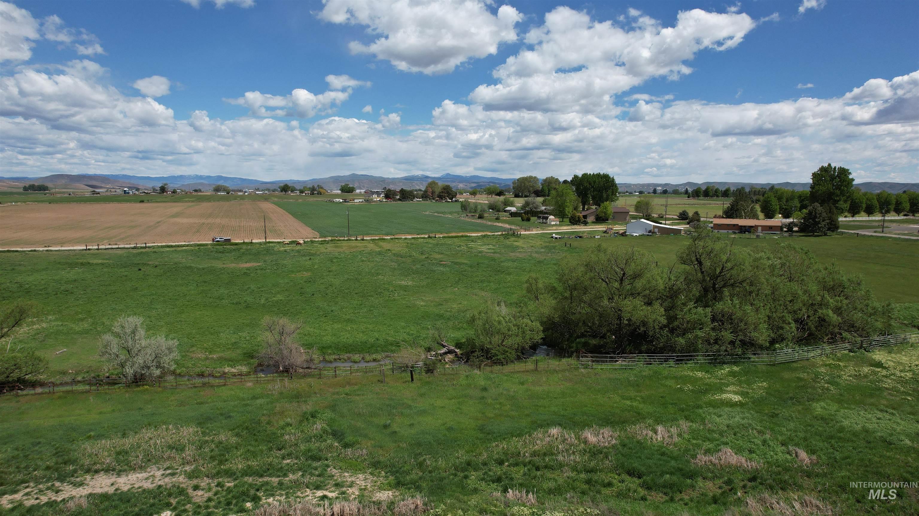 5448 W Black Canyon, Emmett, Idaho 83617, 3 Bedrooms, 2 Bathrooms, Farm & Ranch For Sale, Price $2,000,000, 98976234