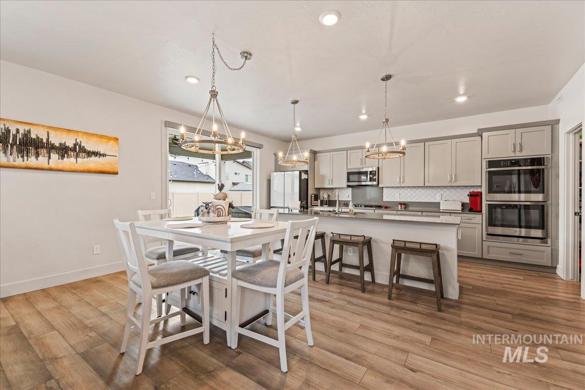 11211 Sopris Loop, Caldwell, Idaho 83605, 4 Bedrooms, 2.5 Bathrooms, Residential For Sale, Price $485,000,MLS 98976236