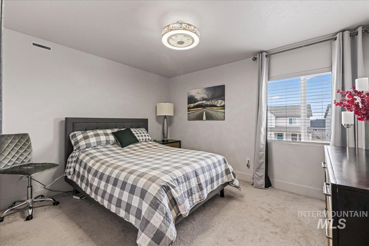 11211 Sopris Loop, Caldwell, Idaho 83605, 4 Bedrooms, 2.5 Bathrooms, Residential For Sale, Price $485,000,MLS 98976236